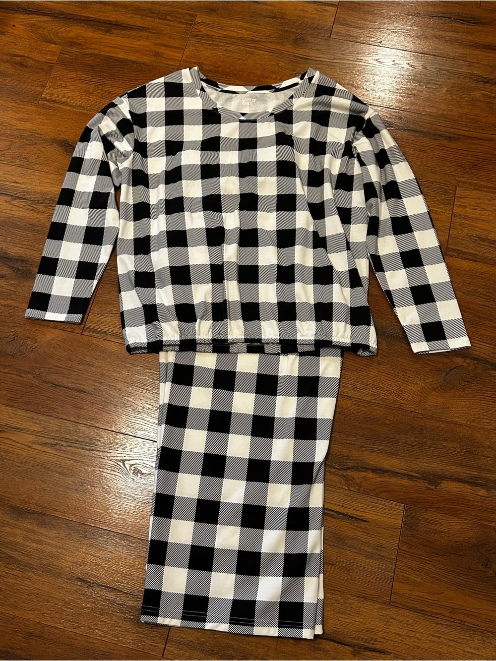 Lands’ End Women’s Large Whitr Blsck Buffalo Plaid Matching Pajama Set Cropped